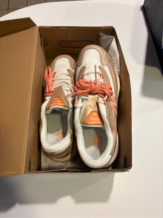 New Balance Shoes - New Balance White and Peach Lace-Up Sneakers